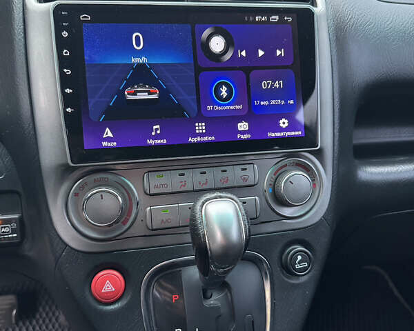 Сірий Хонда Стрім, об'ємом двигуна 2 л та пробігом 236 тис. км за 5499 $, фото 14 на Automoto.ua