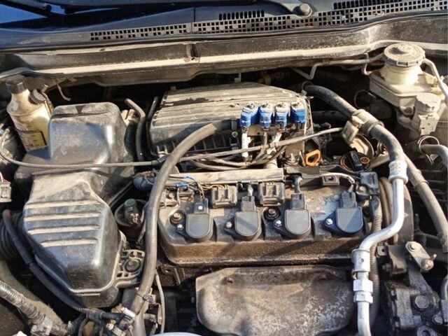 Серый Хонда Стрим, объемом двигателя 1.7 л и пробегом 3 тыс. км за 4450 $, фото 6 на Automoto.ua