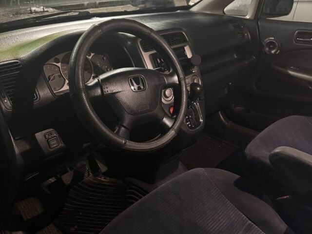 Сірий Хонда Стрім, об'ємом двигуна 2 л та пробігом 300 тис. км за 3500 $, фото 6 на Automoto.ua