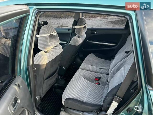 Зеленый Хонда Стрим, объемом двигателя 2 л и пробегом 145 тыс. км за 5000 $, фото 4 на Automoto.ua