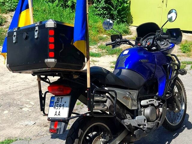 Хонда Трансалп, об'ємом двигуна 0.7 л та пробігом 59 тис. км за 3700 $, фото 1 на Automoto.ua