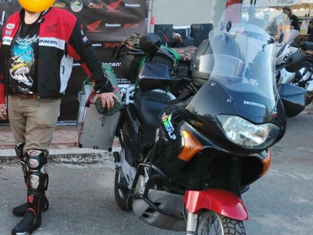 Хонда Трансалп, об'ємом двигуна 0.65 л та пробігом 0 тис. км за 3750 $, фото 5 на Automoto.ua