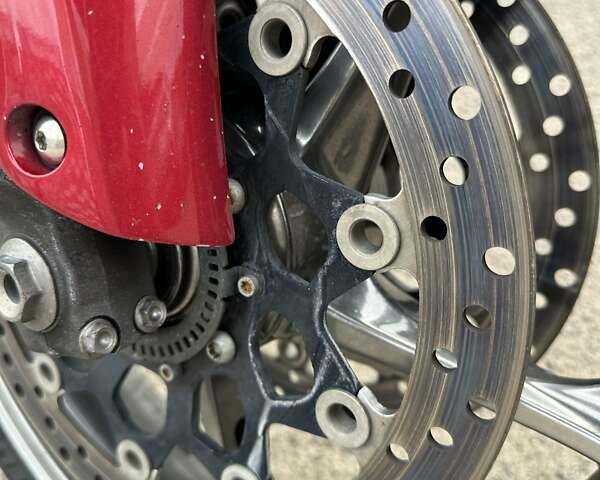 Красный Хонда VFR 1200F, объемом двигателя 1.24 л и пробегом 46 тыс. км за 8599 $, фото 3 на Automoto.ua