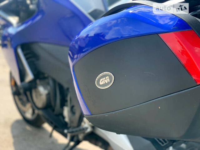 Синий Хонда VFR 1200F, объемом двигателя 1.2 л и пробегом 52 тыс. км за 7990 $, фото 11 на Automoto.ua