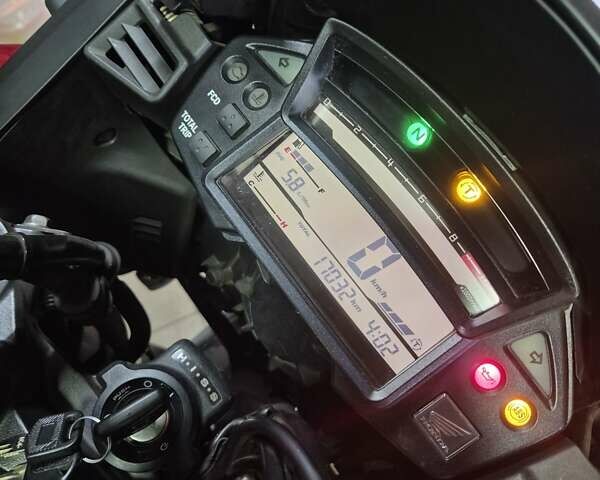 Хонда VFR 1200X Crosstourer, объемом двигателя 0 л и пробегом 17 тыс. км за 9400 $, фото 9 на Automoto.ua