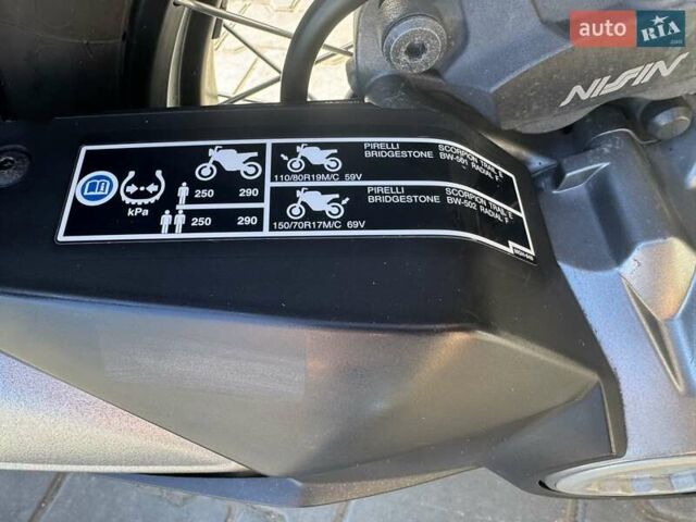 Серый Хонда VFR 1200X Crosstourer, объемом двигателя 1.24 л и пробегом 27 тыс. км за 12300 $, фото 12 на Automoto.ua