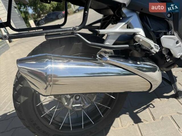 Серый Хонда VFR 1200X Crosstourer, объемом двигателя 1.24 л и пробегом 27 тыс. км за 12300 $, фото 17 на Automoto.ua