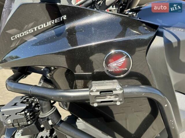 Серый Хонда VFR 1200X Crosstourer, объемом двигателя 1.24 л и пробегом 27 тыс. км за 12300 $, фото 8 на Automoto.ua
