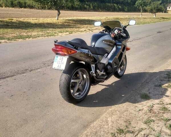 Хонда VFR 800, объемом двигателя 0.8 л и пробегом 67 тыс. км за 3800 $, фото 8 на Automoto.ua