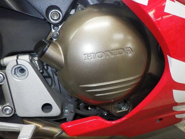 Хонда VFR 800, об'ємом двигуна 0.8 л та пробігом 0 тис. км за 9000 $, фото 5 на Automoto.ua