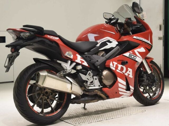 Хонда VFR 800, об'ємом двигуна 0.8 л та пробігом 0 тис. км за 9000 $, фото 2 на Automoto.ua