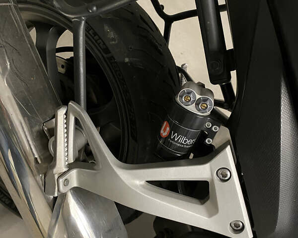 Красный Хонда VFR 800X Crossrunner, объемом двигателя 0.78 л и пробегом 50 тыс. км за 9000 $, фото 7 на Automoto.ua