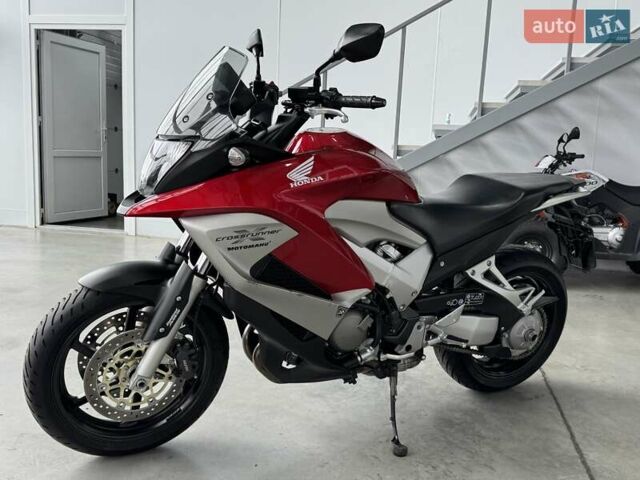 Хонда VFR 800X Crossrunner, объемом двигателя 0.8 л и пробегом 35 тыс. км за 6999 $, фото 3 на Automoto.ua