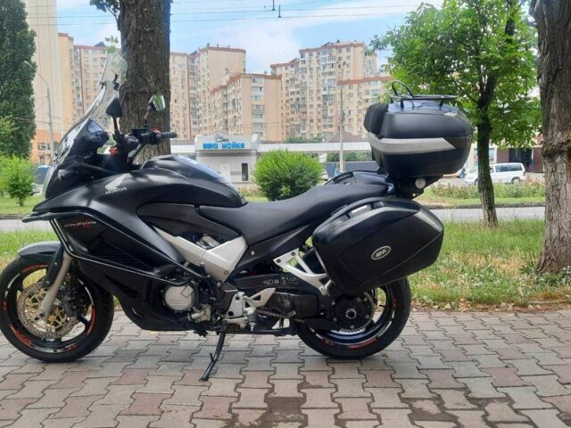 Хонда VFR 800X Crossrunner, объемом двигателя 0.8 л и пробегом 0 тыс. км за 7700 $, фото 2 на Automoto.ua