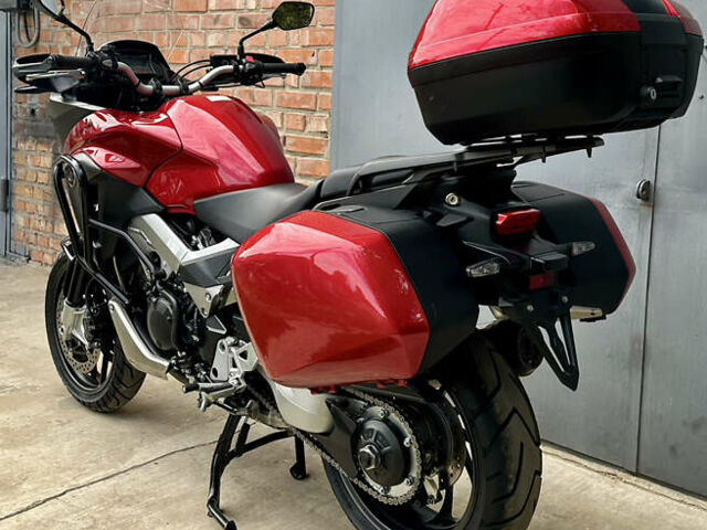 Хонда VFR 800X Crossrunner, объемом двигателя 0 л и пробегом 37 тыс. км за 9200 $, фото 2 на Automoto.ua