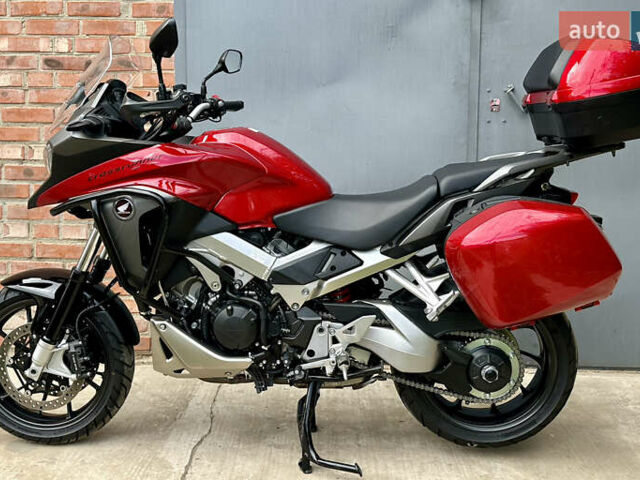 Хонда VFR 800X Crossrunner, объемом двигателя 0 л и пробегом 37 тыс. км за 9200 $, фото 1 на Automoto.ua