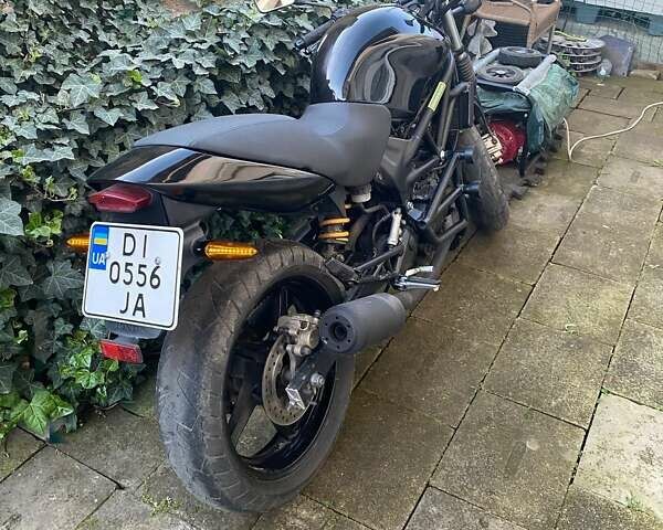 Синій Хонда VTR 250, об'ємом двигуна 0.25 л та пробігом 34 тис. км за 2000 $, фото 1 на Automoto.ua