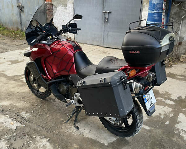 Червоний Хонда XL 1000V Varadero, об'ємом двигуна 1 л та пробігом 60 тис. км за 3990 $, фото 16 на Automoto.ua