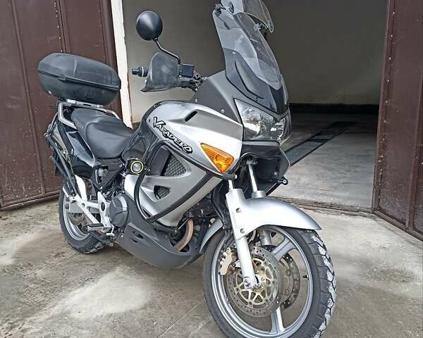 Серый Хонда XL 1000V Varadero, объемом двигателя 1 л и пробегом 65 тыс. км за 5800 $, фото 9 на Automoto.ua