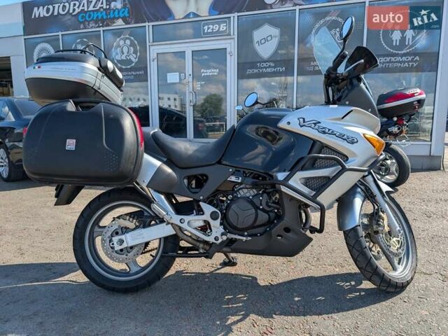 Серый Хонда XL 1000V Varadero, объемом двигателя 1 л и пробегом 48 тыс. км за 6199 $, фото 4 на Automoto.ua