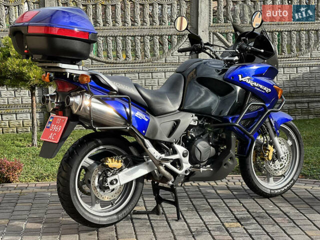 Синій Хонда XL 1000V Varadero, об'ємом двигуна 1 л та пробігом 41 тис. км за 6250 $, фото 18 на Automoto.ua