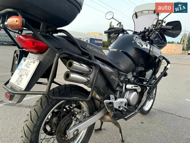 Хонда XL 650V Transalp 2000 в Житомире на Automoto.ua Черный Хонда XL 650V Transalp, объемом двигателя 0.65 л и пробегом 68 тыс. км за 3700 $, фото 3 на Automoto.ua