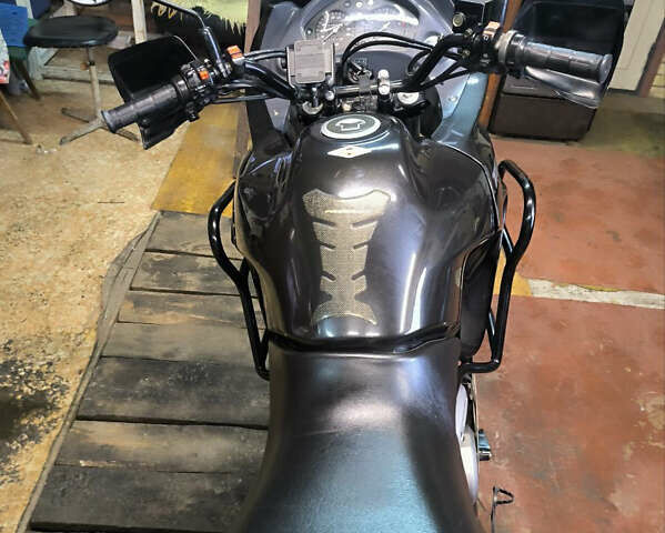 Черный Хонда XL 650V Transalp, объемом двигателя 0.65 л и пробегом 78 тыс. км за 3900 $, фото 6 на Automoto.ua