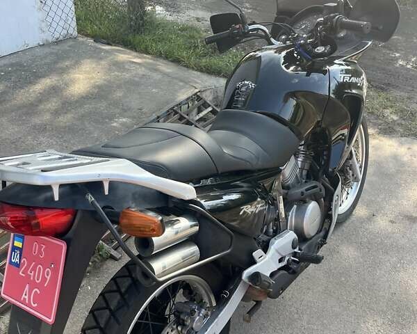 Черный Хонда XL 650V Transalp, объемом двигателя 0.65 л и пробегом 86 тыс. км за 3400 $, фото 7 на Automoto.ua