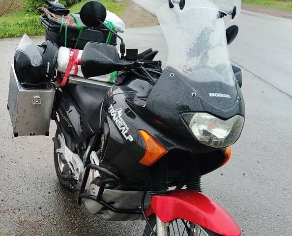 Черный Хонда XL 650V Transalp, объемом двигателя 0.65 л и пробегом 43 тыс. км за 4150 $, фото 1 на Automoto.ua