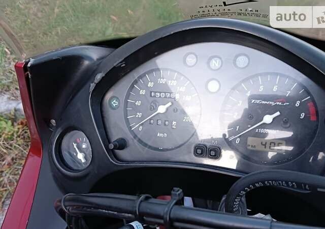 Червоний Хонда XL 650V Transalp, об'ємом двигуна 0.65 л та пробігом 113 тис. км за 3600 $, фото 5 на Automoto.ua