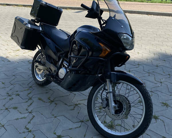 Хонда XL 650V Transalp, объемом двигателя 0.65 л и пробегом 40 тыс. км за 3800 $, фото 1 на Automoto.ua