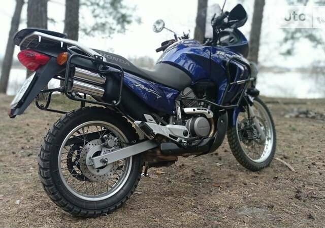 Хонда XL 650V Transalp, объемом двигателя 0 л и пробегом 41 тыс. км за 4600 $, фото 3 на Automoto.ua