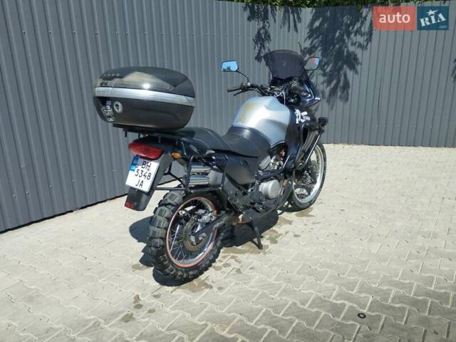 Хонда XL 650V Transalp, объемом двигателя 0.65 л и пробегом 75 тыс. км за 3500 $, фото 2 на Automoto.ua