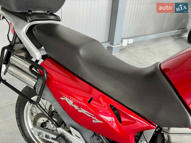 Хонда XL 650V Transalp 2000 в Хмельницком на Automoto.ua Хонда XL 650V Transalp, объемом двигателя 0.65 л и пробегом 50 тыс. км за 4199 $, фото 5 на Automoto.ua