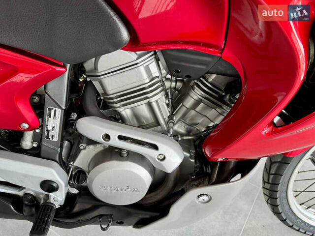 Хонда XL 650V Transalp 2000 в Хмельницком на Automoto.ua Хонда XL 650V Transalp, объемом двигателя 0.65 л и пробегом 50 тыс. км за 4199 $, фото 4 на Automoto.ua