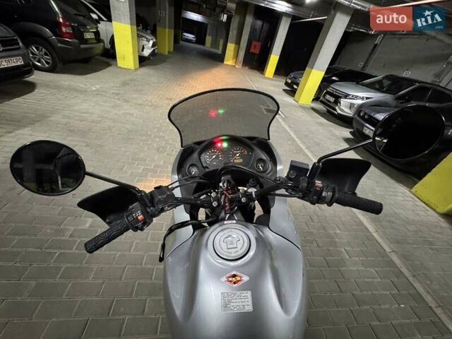 Серый Хонда XL 650V Transalp, объемом двигателя 0.65 л и пробегом 59 тыс. км за 3700 $, фото 14 на Automoto.ua