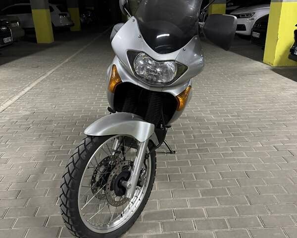 Серый Хонда XL 650V Transalp, объемом двигателя 0.65 л и пробегом 59 тыс. км за 3700 $, фото 4 на Automoto.ua