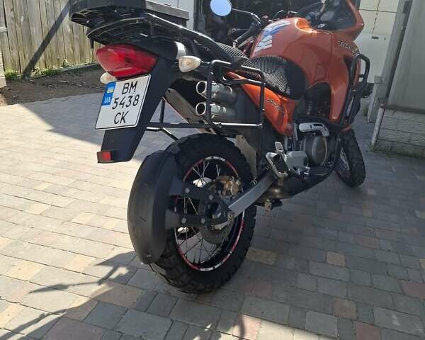 Оранжевый Хонда XL 650V Transalp, объемом двигателя 0.65 л и пробегом 54 тыс. км за 4400 $, фото 2 на Automoto.ua