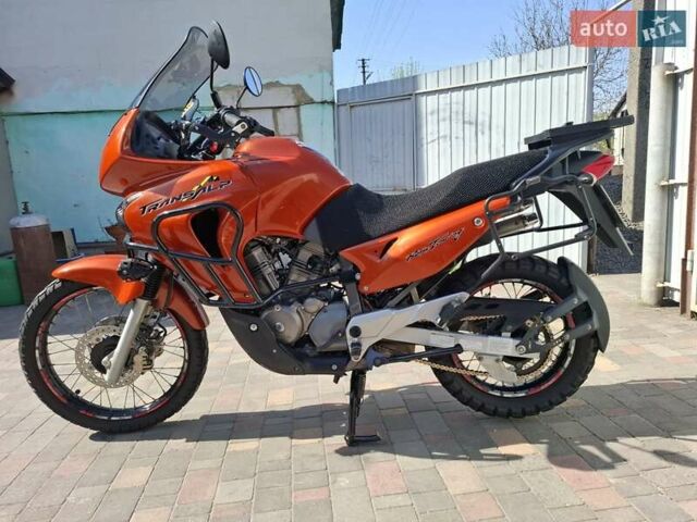 Оранжевый Хонда XL 650V Transalp, объемом двигателя 0.65 л и пробегом 54 тыс. км за 4400 $, фото 11 на Automoto.ua