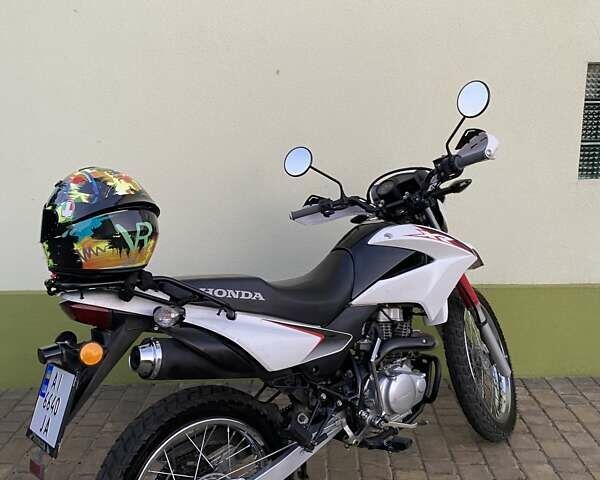 Белый Хонда XR 150L, объемом двигателя 0 л и пробегом 30 тыс. км за 2449 $, фото 5 на Automoto.ua