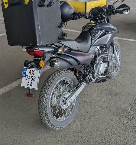 Белый Хонда XR 150L, объемом двигателя 0.15 л и пробегом 3 тыс. км за 2200 $, фото 6 на Automoto.ua