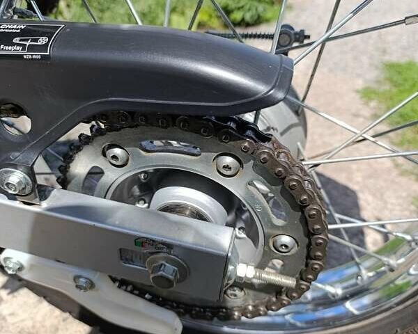 Белый Хонда XR 150L, объемом двигателя 0 л и пробегом 12 тыс. км за 2100 $, фото 9 на Automoto.ua