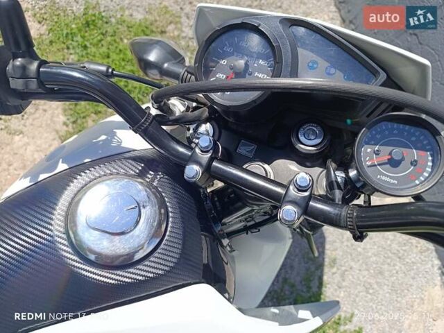 Белый Хонда XR 150L, объемом двигателя 0 л и пробегом 12 тыс. км за 2100 $, фото 6 на Automoto.ua