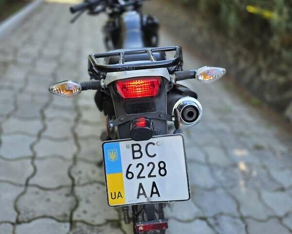 Чорний Хонда XR 150L, об'ємом двигуна 0.15 л та пробігом 3 тис. км за 2000 $, фото 4 на Automoto.ua