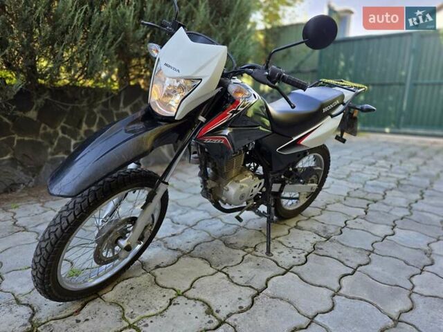 Чорний Хонда XR 150L, об'ємом двигуна 0.15 л та пробігом 3 тис. км за 2000 $, фото 17 на Automoto.ua