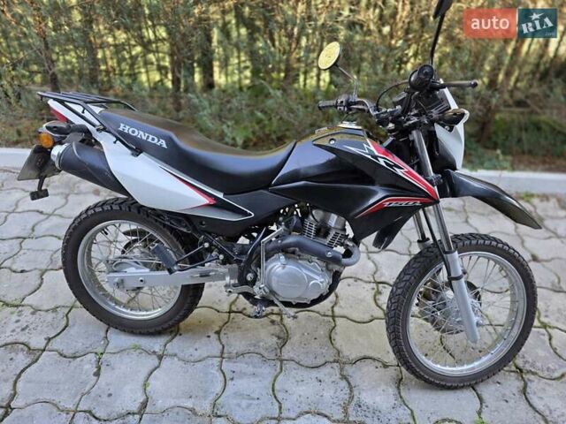 Чорний Хонда XR 150L, об'ємом двигуна 0.15 л та пробігом 3 тис. км за 2000 $, фото 10 на Automoto.ua