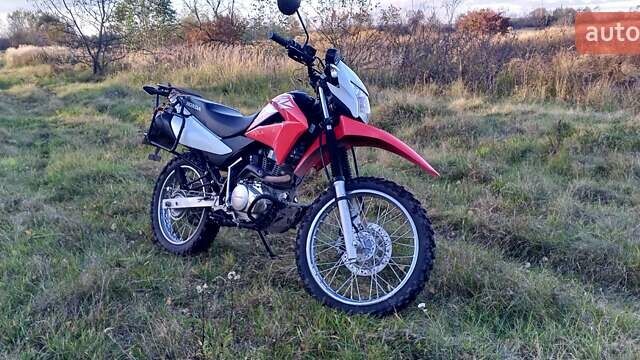 Червоний Хонда XR 150L, об'ємом двигуна 0 л та пробігом 12 тис. км за 2050 $, фото 10 на Automoto.ua