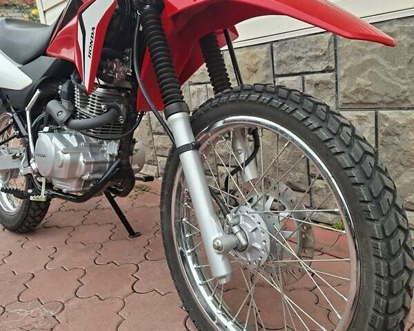 Красный Хонда XR 150L, объемом двигателя 0.15 л и пробегом 2 тыс. км за 2400 $, фото 7 на Automoto.ua