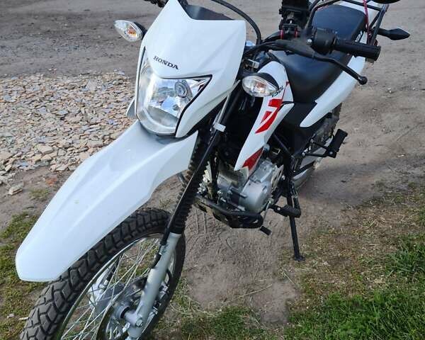 Хонда XR 150L, об'ємом двигуна 0 л та пробігом 5 тис. км за 2100 $, фото 1 на Automoto.ua