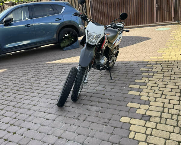 Хонда XR 150L, объемом двигателя 0 л и пробегом 16 тыс. км за 1900 $, фото 3 на Automoto.ua
